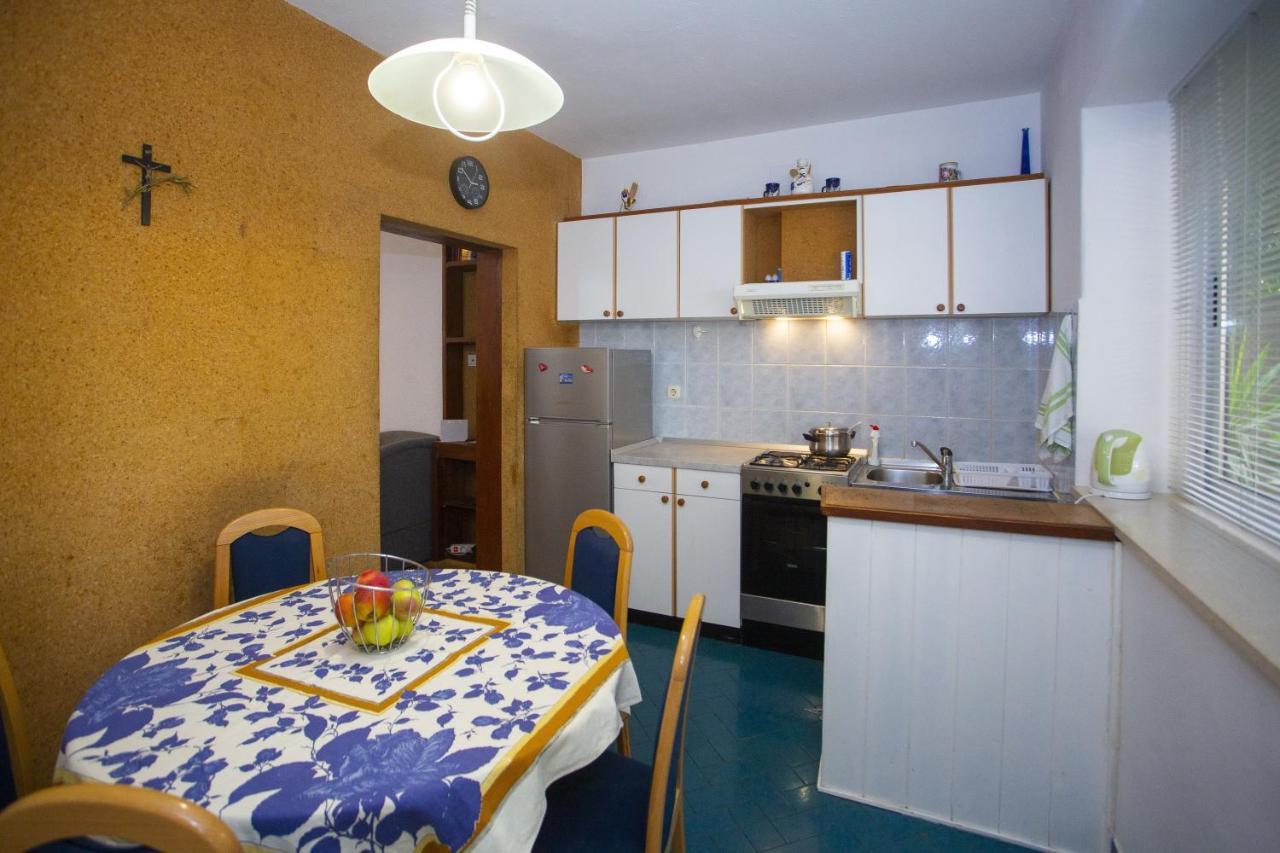 Apartments With A Parking Space Podgora, Makarska - 12816 Bagian luar foto