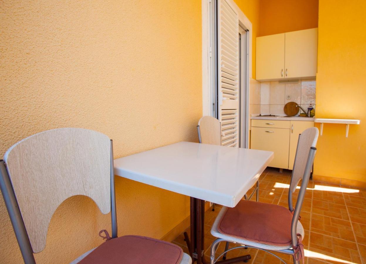 Apartments With A Parking Space Podgora, Makarska - 12816 Bagian luar foto
