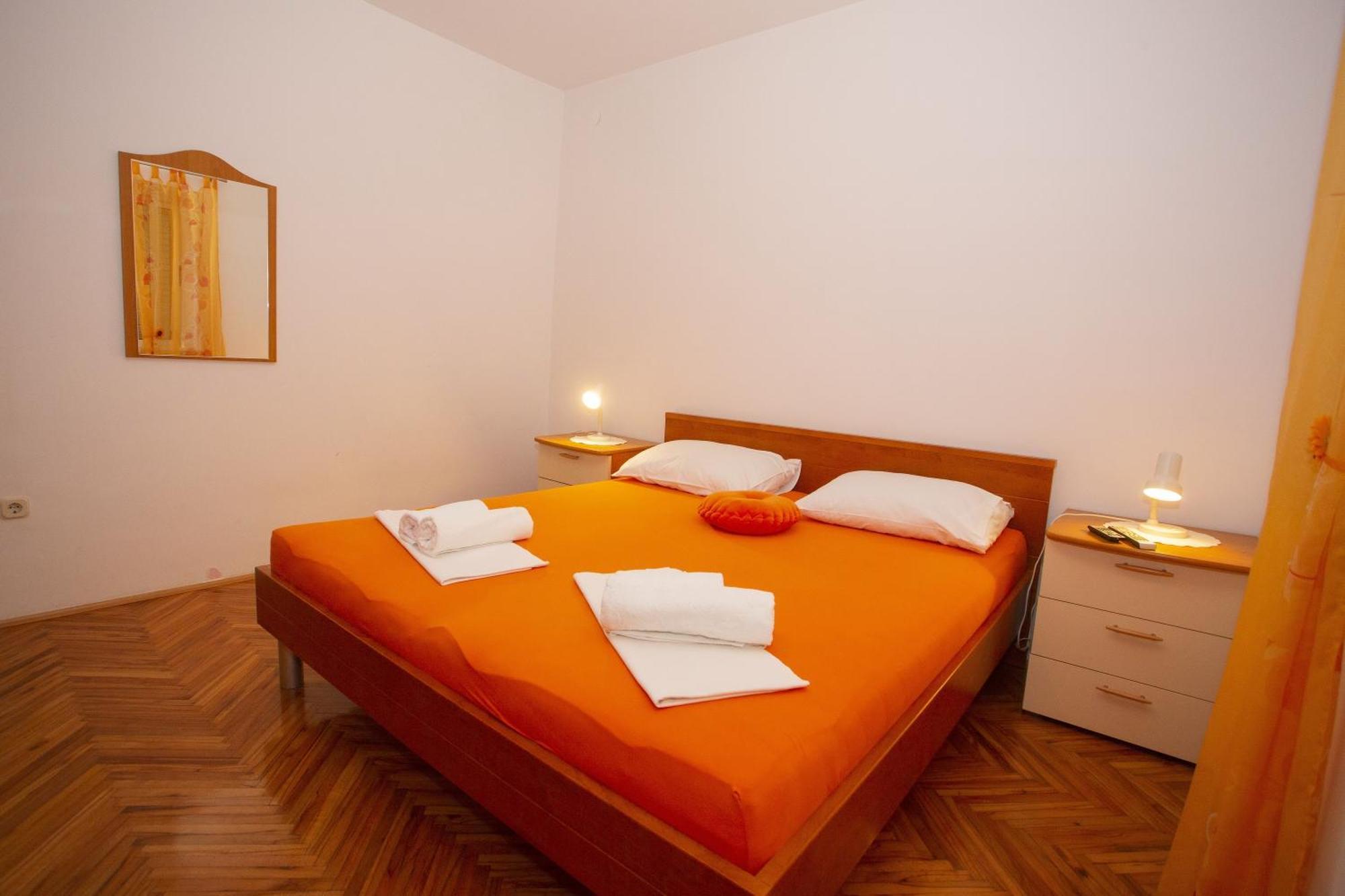 Apartments With A Parking Space Podgora, Makarska - 12816 Ruang foto
