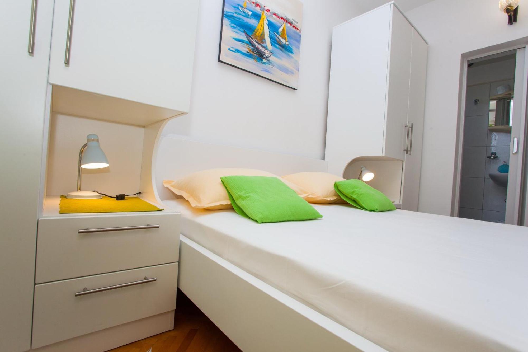 Apartments With A Parking Space Podgora, Makarska - 12816 Ruang foto